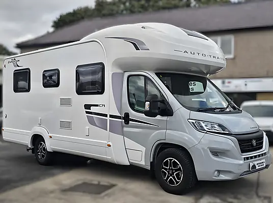 2025 Auto-Trail Expedition C71