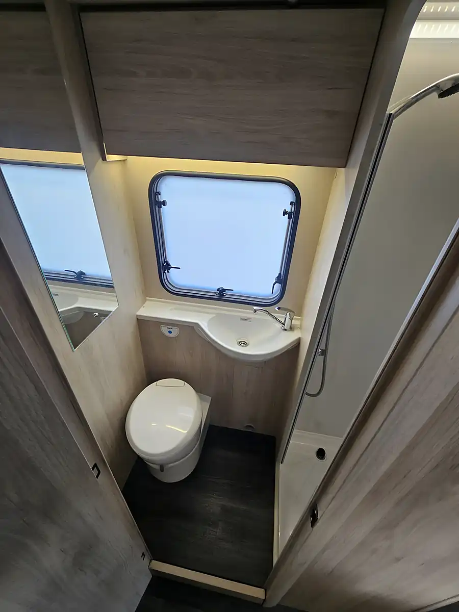 Used 2025 Auto-Trail Expedition C71 Grey - Interior and Exterior details 16
