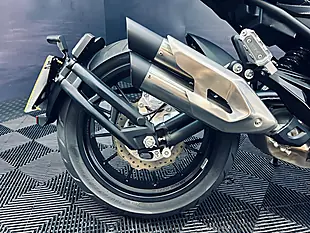 Used 2025 Benelli 502 C Black - Interior and Exterior details 18