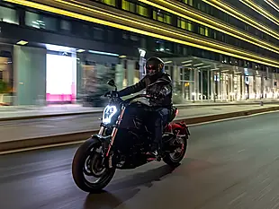 Used 2025 Benelli 502C - Interior and Exterior details 13