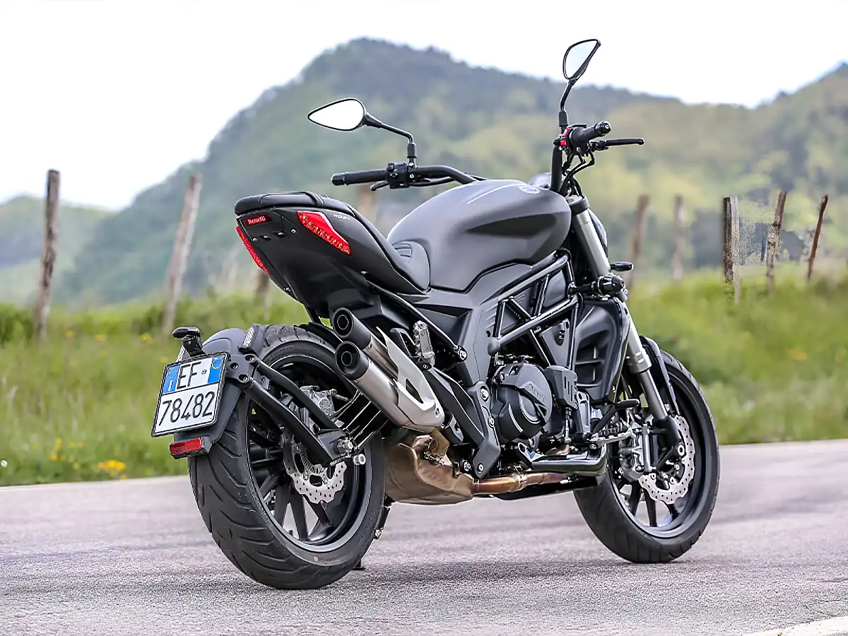 Used 2025 Benelli 502C - Interior and Exterior details 16
