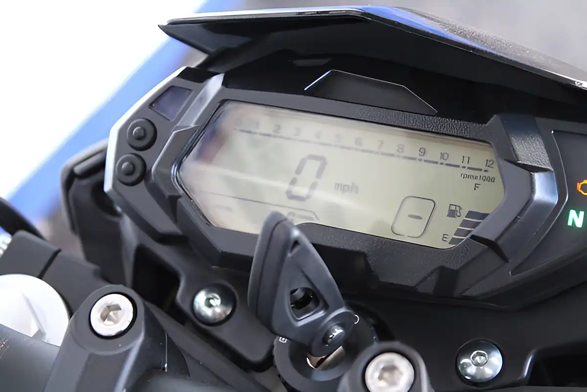 Used 2025 Benelli Bn Green/Green - Interior and Exterior details 13