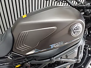 Used 2025 Benelli Leoncino 800 Trail Steel Grey - Interior and Exterior details 7