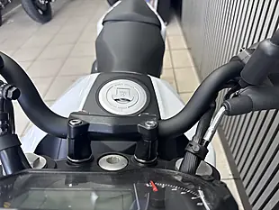 Used 2025 Benelli Tnt 125 Tornado White - Interior and Exterior details 13