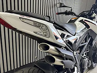 Used 2025 Benelli Tnt 125 Tornado White - Interior and Exterior details 9