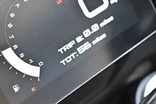 Used 2025 Benelli Trk 702 Adventure Grey - Interior and Exterior details 14