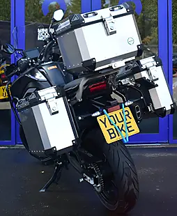Used 2025 Benelli Trk 702 Adventure Grey - Interior and Exterior details 7