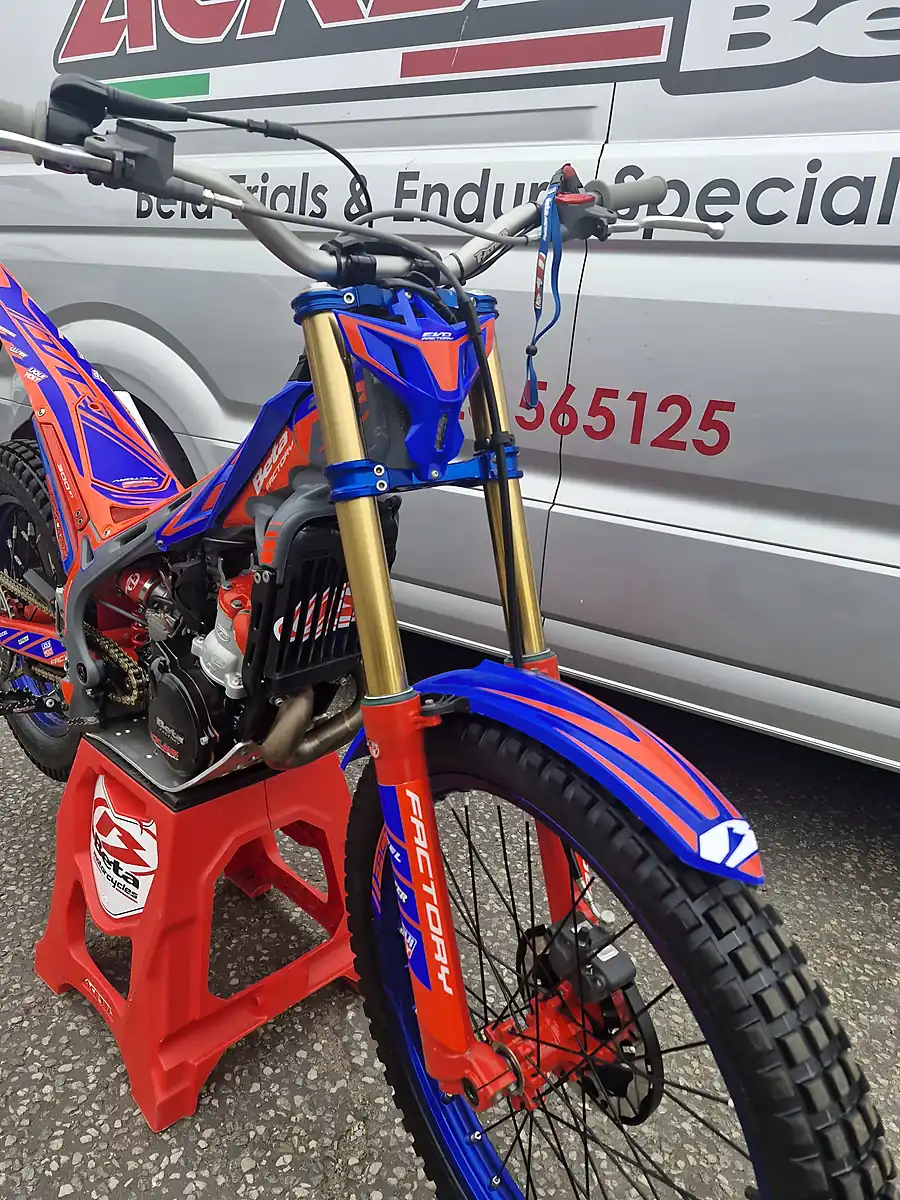 Used 2025 Beta Evo Factory - Interior and Exterior details 9
