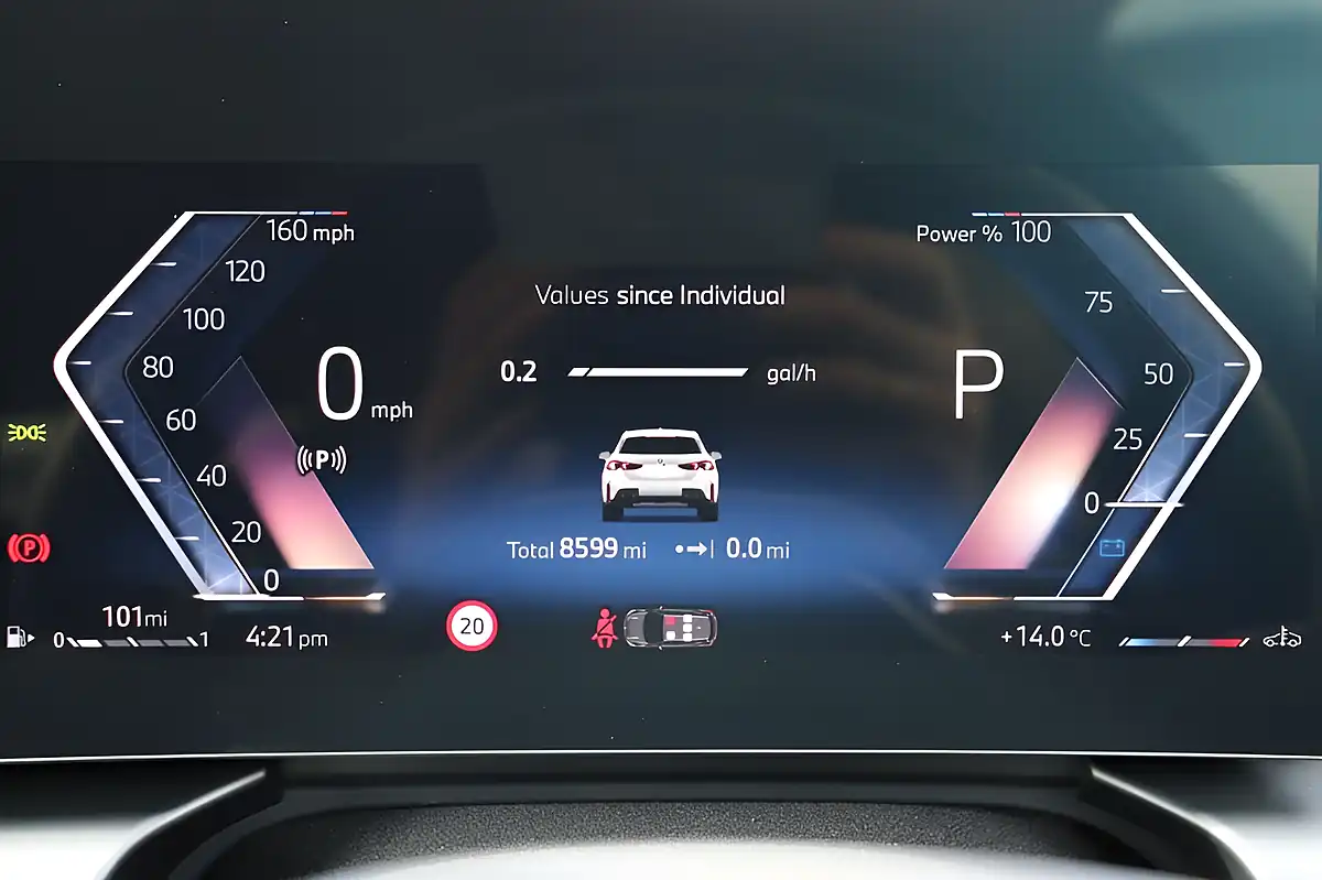 Used 2025 BMW 1 Series M Sport White - Interior and Exterior details 16