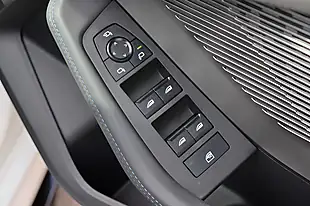 Used 2025 BMW 1 Series M Sport White - Interior and Exterior details 19