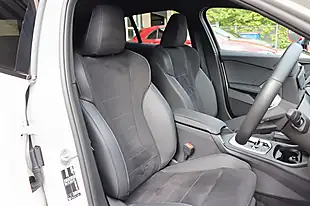 Used 2025 BMW 1 Series M Sport White - Interior and Exterior details 4