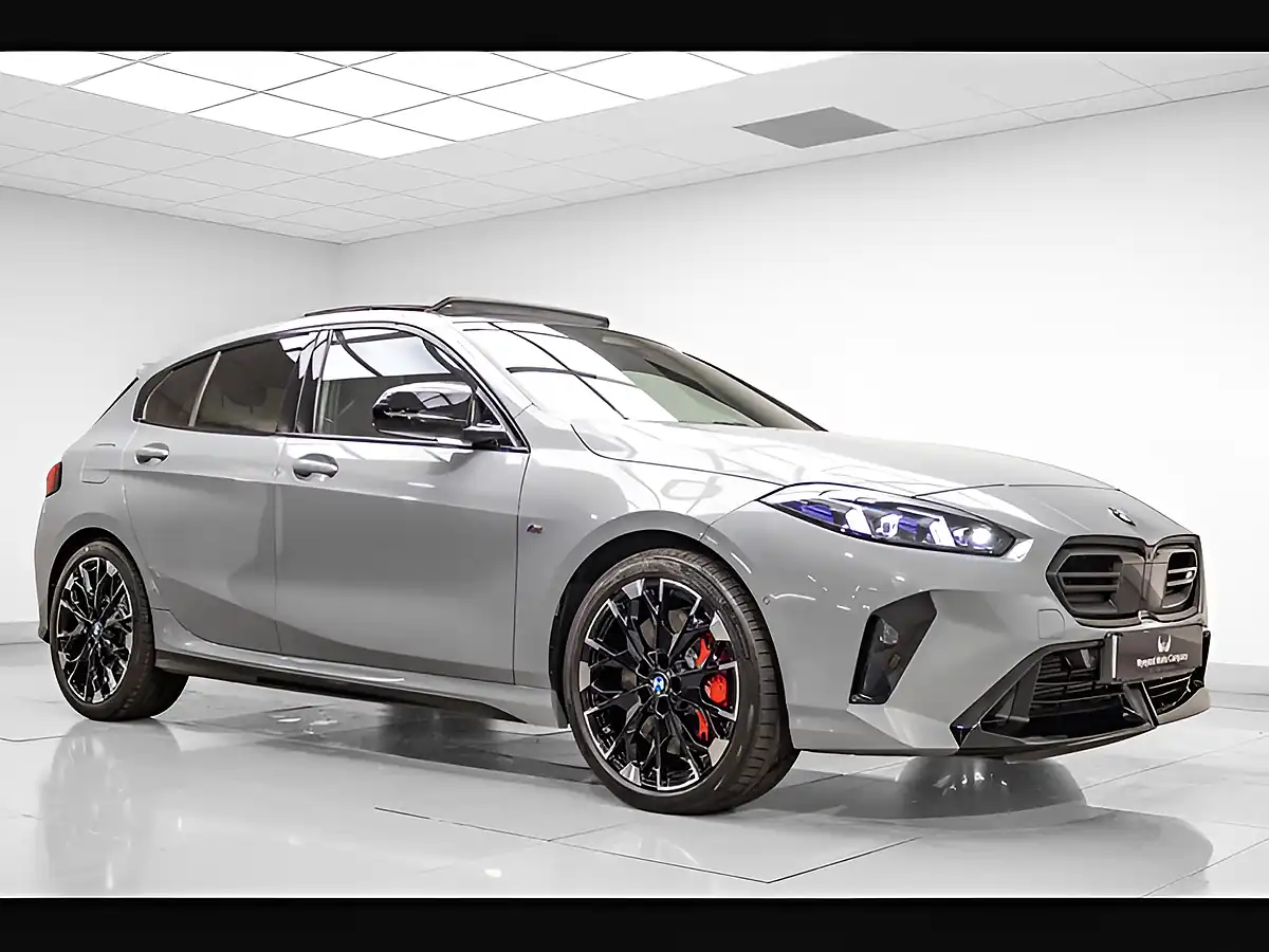 Used 2025 BMW 1 Series M135i Grey - Interior and Exterior details 3