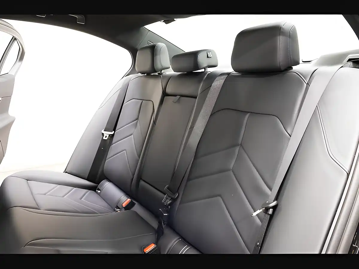 Used 2025 BMW 5 Series M Sport Black - Interior and Exterior details 10