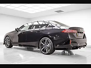 Used 2025 BMW 5 Series M Sport Black - Interior and Exterior details 4