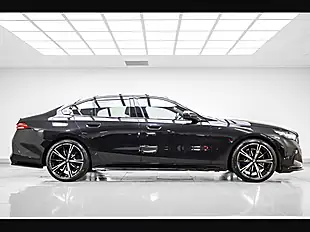 Used 2025 BMW 5 Series M Sport Black - Interior and Exterior details 7