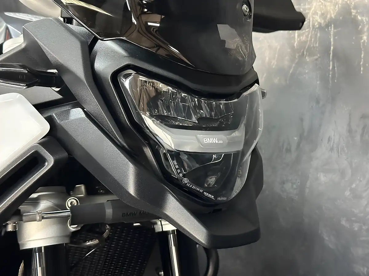 Used 2025 BMW F 900 Gs 900 Multicolour - Interior and Exterior details 12