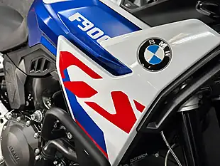 Used 2025 BMW F 900 Gs 900 Multicolour - Interior and Exterior details 15