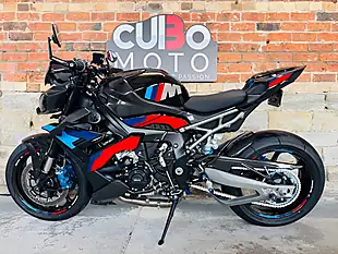 Used 2025 BMW M 1000 R Competition Black - Interior and Exterior details 11