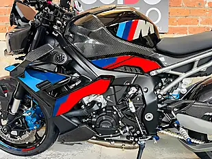 Used 2025 BMW M 1000 R Competition Black - Interior and Exterior details 16