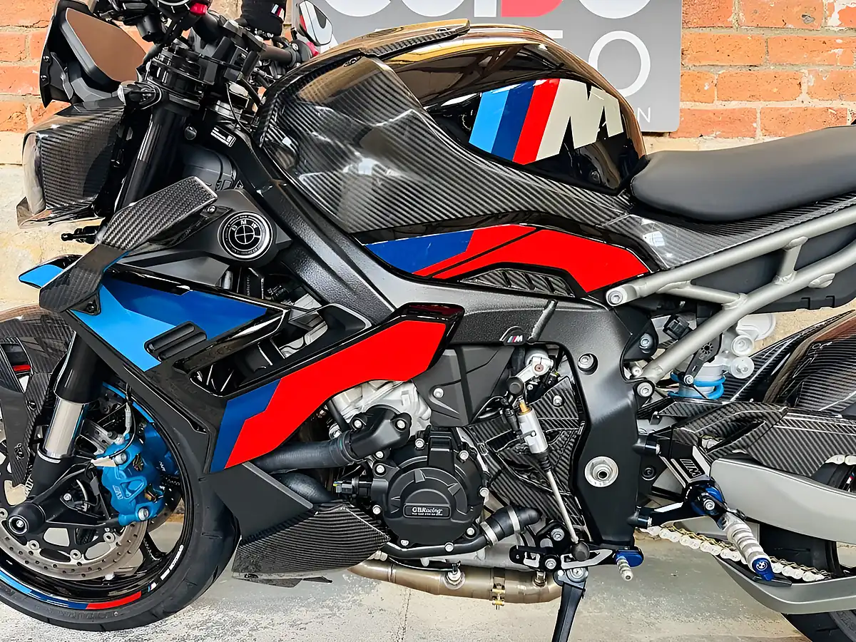 Used 2025 BMW M 1000 R Competition Black - Interior and Exterior details 16