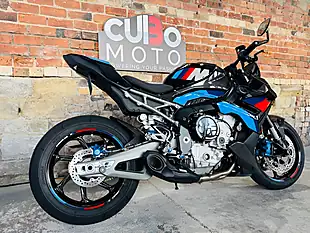 Used 2025 BMW M 1000 R Competition Black - Interior and Exterior details 4