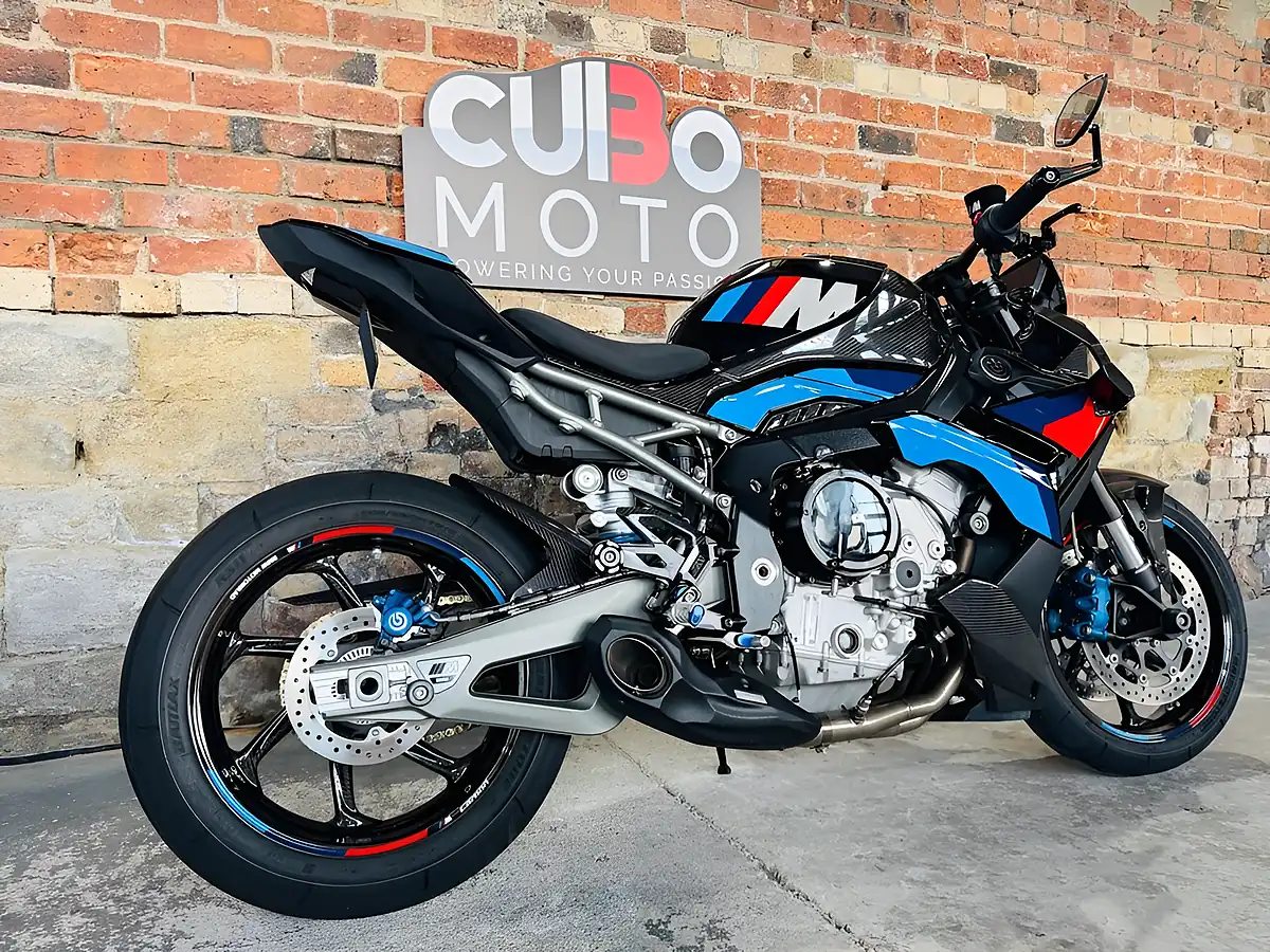 Used 2025 BMW M 1000 R Competition Black - Interior and Exterior details 4