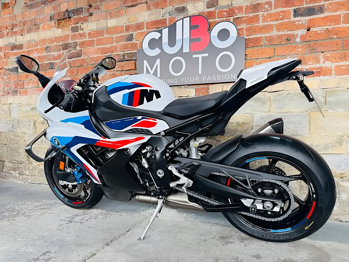 Used 2025 BMW M 1000 Rr Multicolour - Interior and Exterior details 13