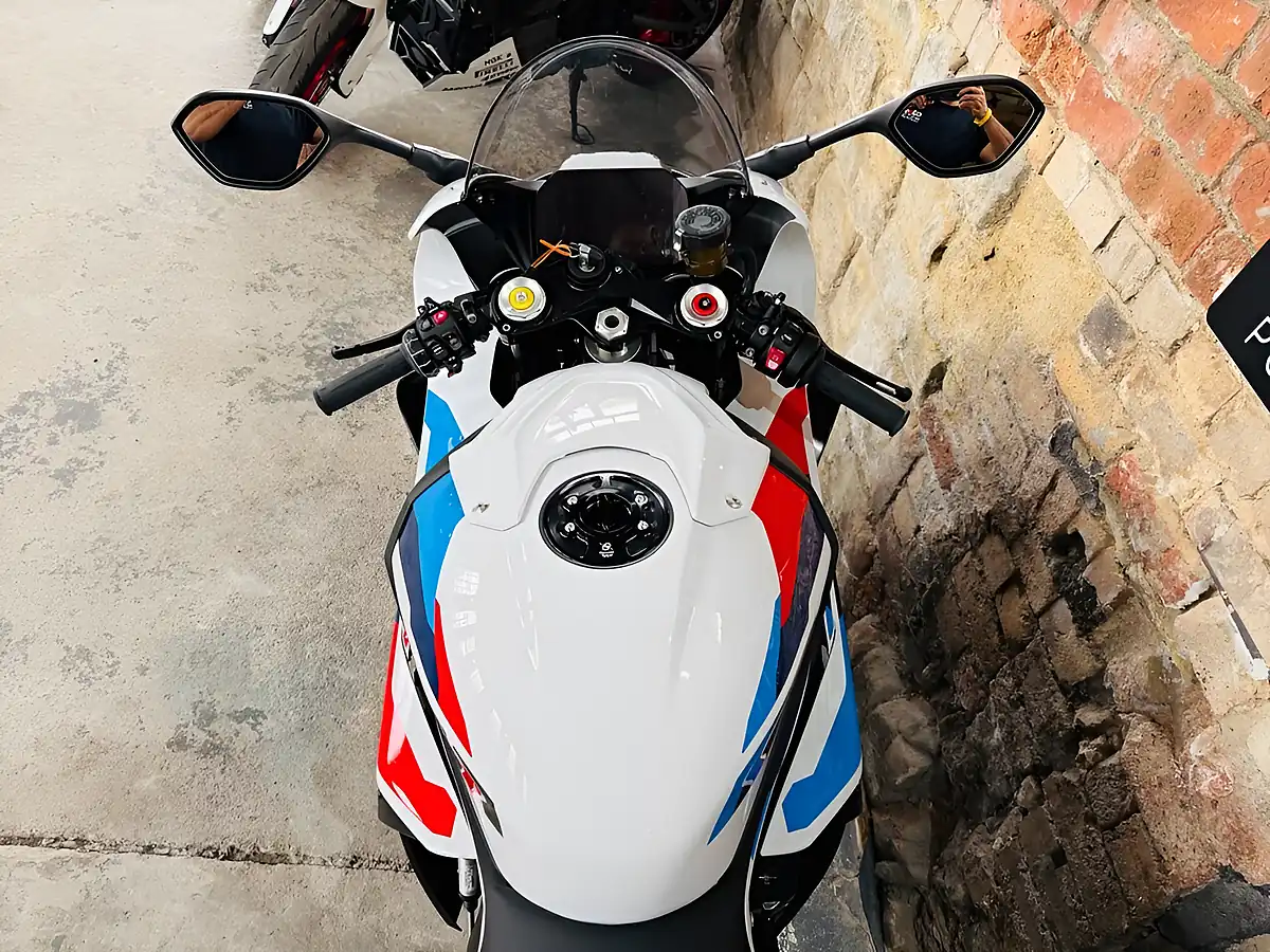 Used 2025 BMW M 1000 Rr Multicolour - Interior and Exterior details 20