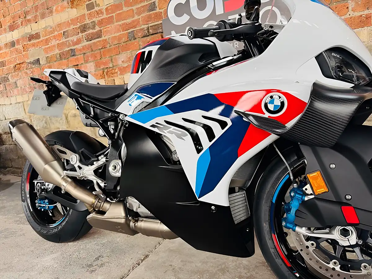 Used 2025 BMW M 1000 Rr Multicolour - Interior and Exterior details 6