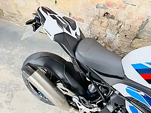 Used 2025 BMW M 1000 Rr Multicolour - Interior and Exterior details 9