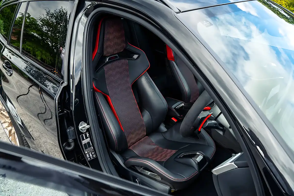 Used 2025 BMW M3 Cs Touring Black - Interior and Exterior details 12