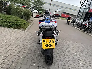 Used 2025 BMW R 1300 Gs Adventure Te Blue - Interior and Exterior details 9