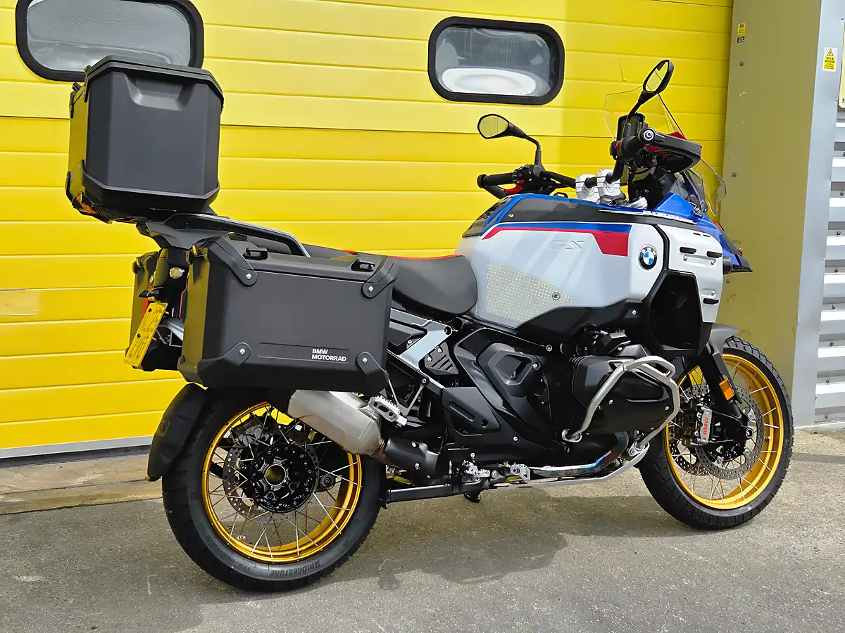 Used 2025 BMW R 1300 Gs Adventure Trophy Edition Blue - Interior and Exterior details 4