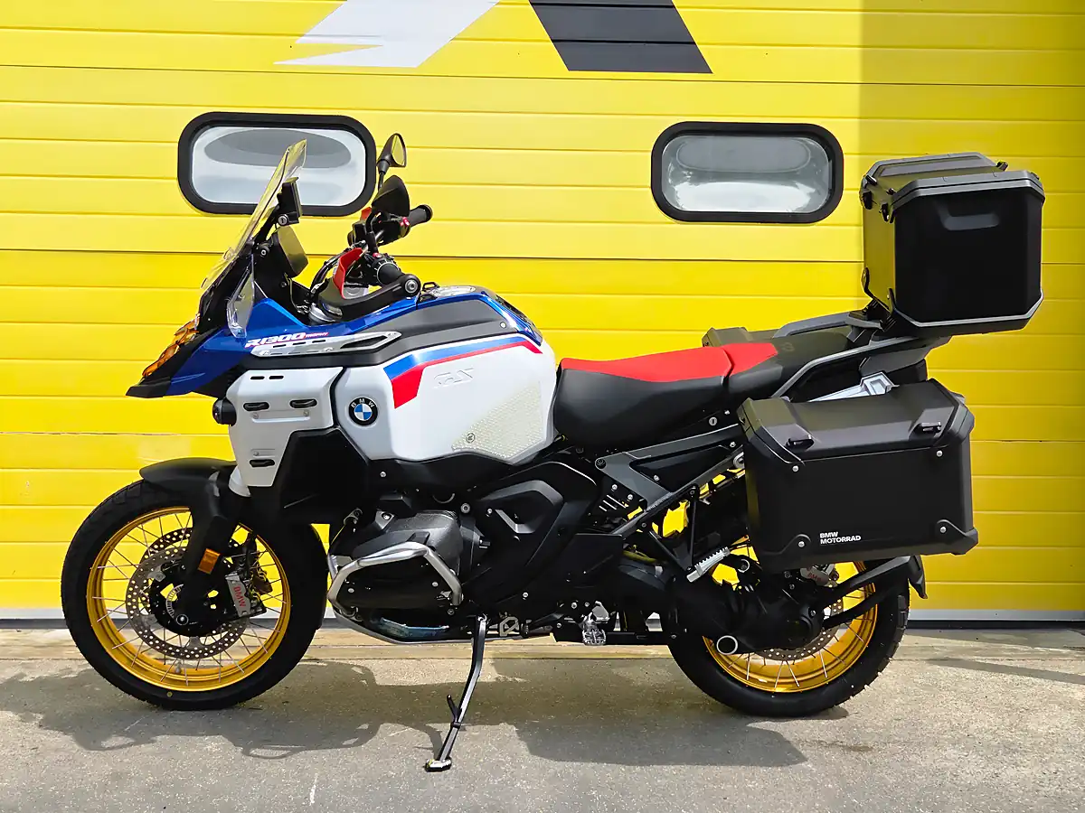 Used 2025 BMW R 1300 Gs Adventure Trophy Edition Blue - Interior and Exterior details 5