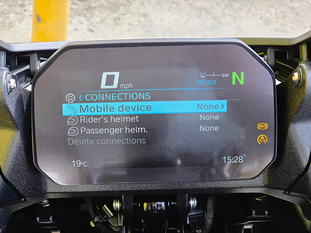 Used 2025 BMW R 1300 RS Se Triple Black Black - Interior and Exterior details 20