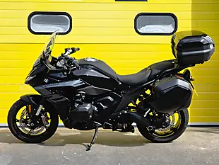 Used 2025 BMW R 1300 RS Se Triple Black Black - Interior and Exterior details 5