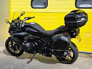 Used 2025 BMW R 1300 RS Se Triple Black Black - Interior and Exterior details 7