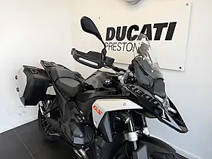 Used 2025 BMW R1300 Gs Te Triple Black - Interior and Exterior details 5