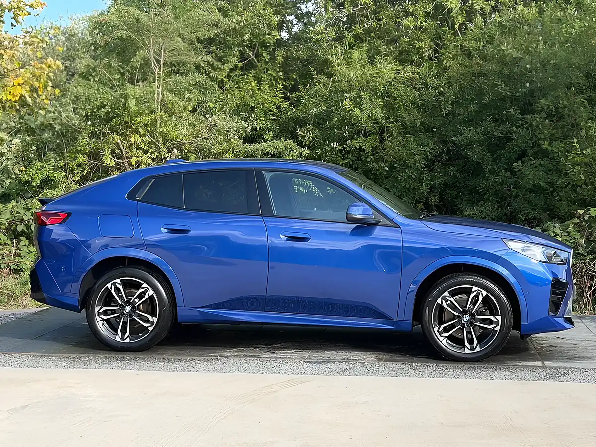Used 2025 BMW X2 M Sport Blue - Interior and Exterior details 13