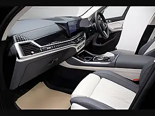 Used 2025 BMW X5 M Sport Black - Interior and Exterior details 11