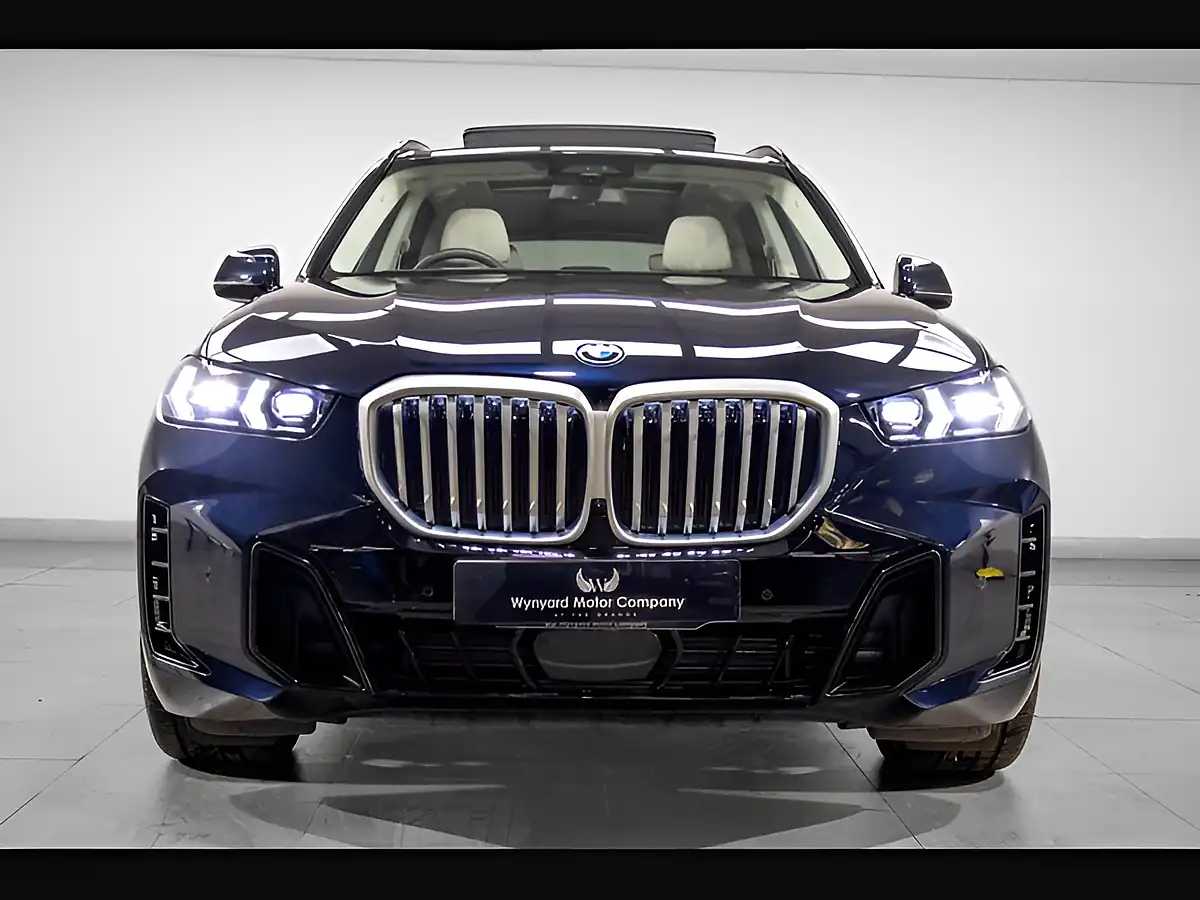 Used 2025 BMW X5 M Sport Black - Interior and Exterior details 7