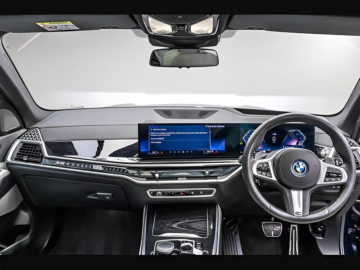 Used 2025 BMW X5 M Sport Blue - Interior and Exterior details 11