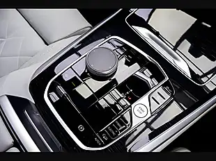 Used 2025 BMW X5 M Sport Blue - Interior and Exterior details 12