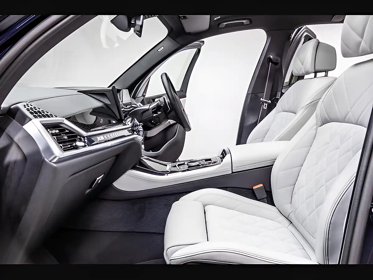 Used 2025 BMW X5 M Sport Blue - Interior and Exterior details 5