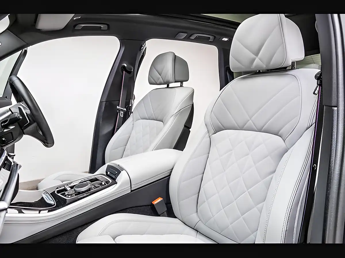 Used 2025 BMW X5 M Sport Blue - Interior and Exterior details 6