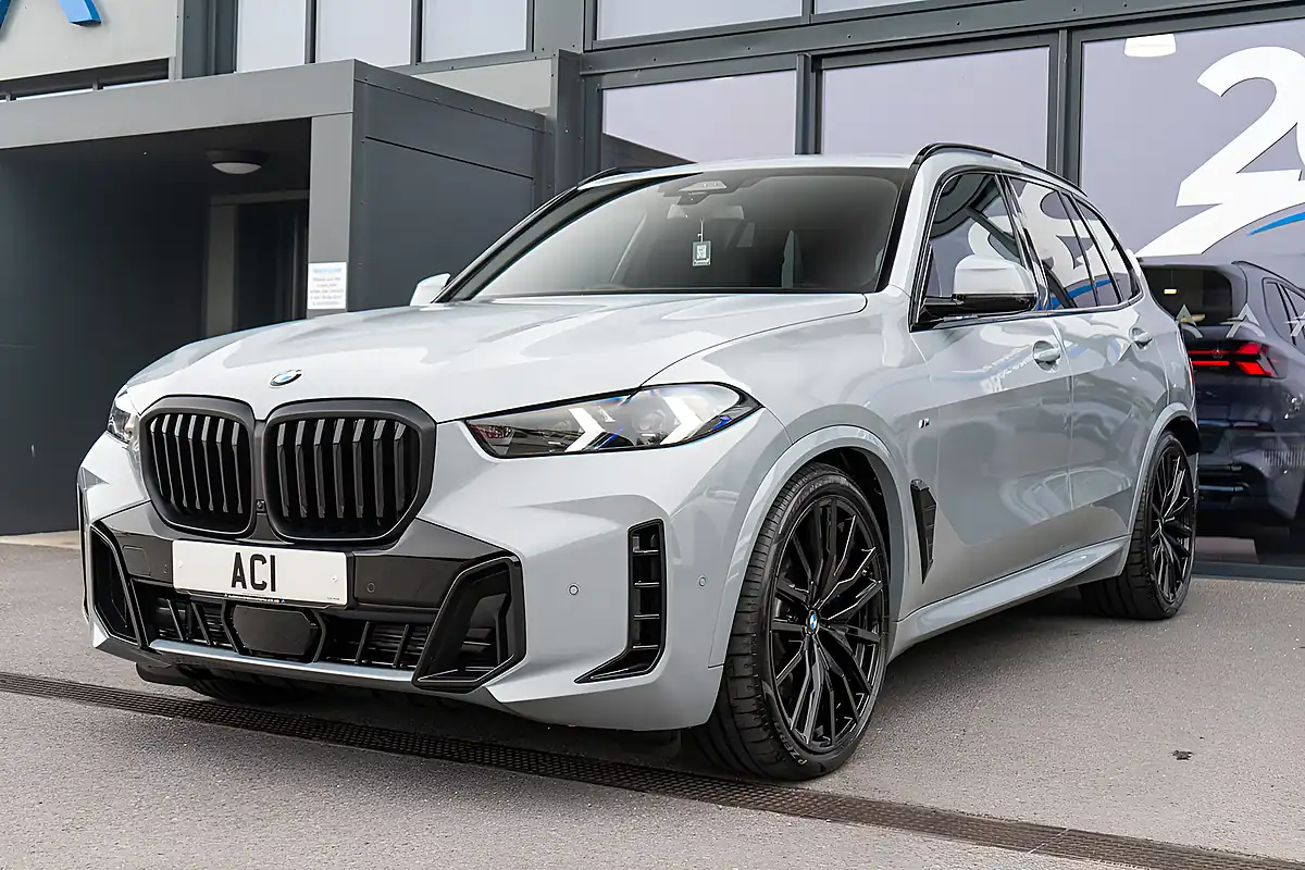 Used 2025 BMW X5 M Sport Brooklyn Grey - Interior and Exterior details 10