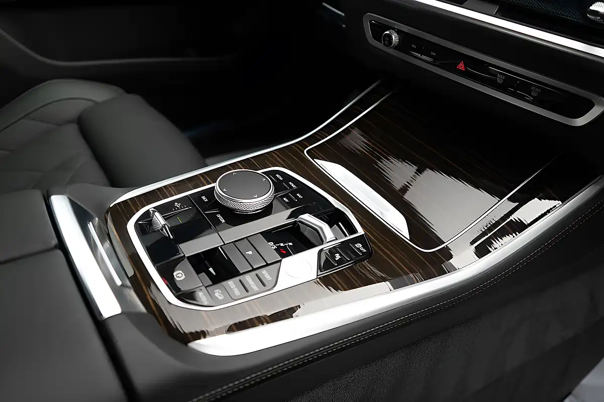 Used 2025 BMW X5 M Sport Brooklyn Grey - Interior and Exterior details 15