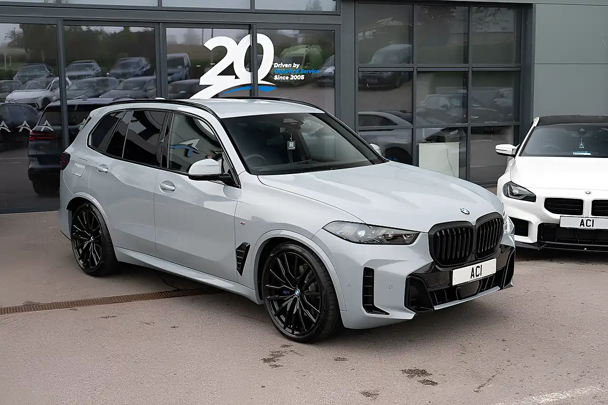 Used 2025 BMW X5 M Sport Brooklyn Grey - Interior and Exterior details 5