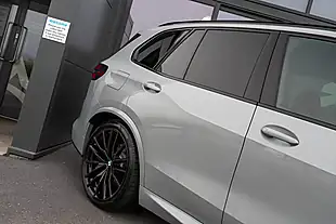 Used 2025 BMW X5 M Sport Brooklyn Grey - Interior and Exterior details 8