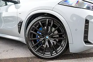 Used 2025 BMW X5 M Sport Brooklyn Grey - Interior and Exterior details 9